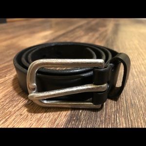 Women’s black leather belt - 36in